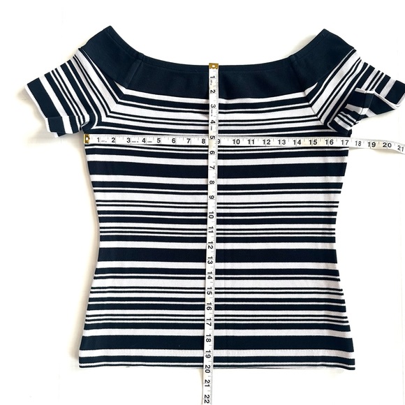 MICHAEL KORS NAVY/WHITE STRIPED TEXTURED PIQUE OFF THE SHOULDER TOP SzM - Picture 6 of 7